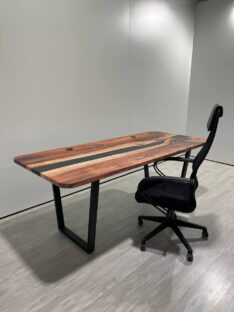 Стол компьютерный 200х90 см 210-5.8/200/90/32/2.1 с двумя круглыми вырезами