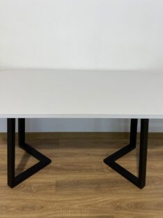 Стол обеденный 220х90 см