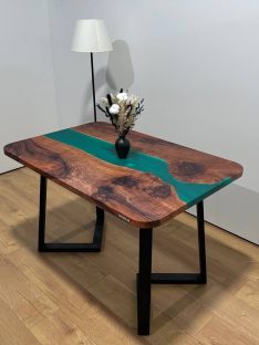 Стол кухонный 120х80 см