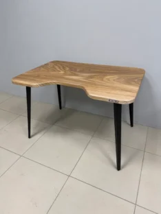 Стол письменный 160х80 см