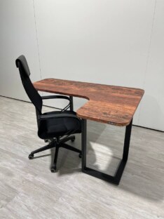 Стол компьютерный угловой дизайнерский лофт THETABLE 160х110 1.10/3.1