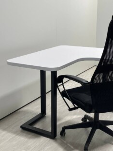 Стол письменный угловой дизайнерский лофт THETABLE RU 120х120 2.23/3.1