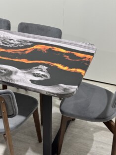 Стол кухонный обеденный прямоугольный дизайнерский лофт THETABLE RU 120х80 4.20/2.1 Стол кухонный обеденный прямоугольный дизайнерский лофт THETABLE RU 120х80 4.20/2.1