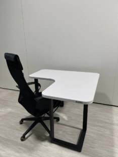 Стол письменный угловой дизайнерский лофт THETABLE RU 120х120 2.23/3.1