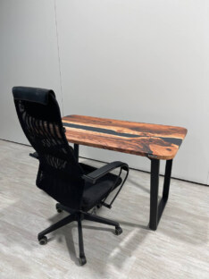 Стол письменный прямоугольный дизайнерский лофт THETABLE RU 140х80 5.8/2.1 Стол письменный прямоугольный дизайнерский лофт THETABLE RU 140х80 5.8/2.1