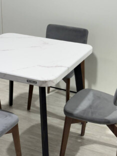 Стол кухонный обеденный квадратный дизайнерский лофт THETABLE RU 120х120 2.21/4.1 Стол кухонный обеденный квадратный дизайнерский лофт THETABLE RU 120х120 2.21/4.1