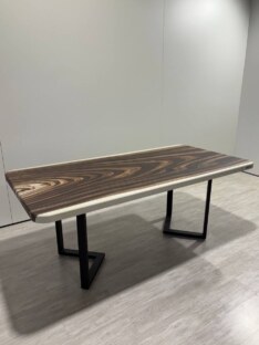 Стол кухонный обеденный прямоугольный дизайнерский под дерево THETABLE RU 160х80 17.1/3.1 Стол кухонный обеденный прямоугольный дизайнерский под дерево THETABLE RU 160х80 17.1/3.1