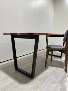 Стол компьютерный с вырезом дизайнерский лофт THETABLE 140х80 3.8/2.1