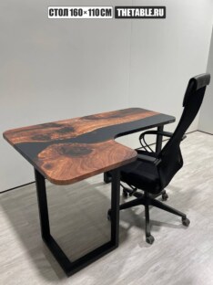 Стол письменный угловой дизайнерский лофт THETABLE RU 160х110 3.1/3.1 Стол письменный угловой дизайнерский лофт THETABLE RU 160х110 3.1/3.1