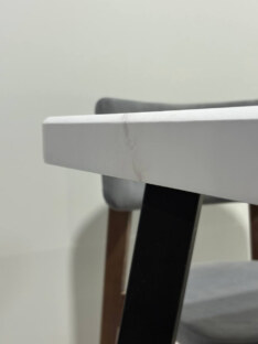 Стол кухонный обеденный квадратный дизайнерский лофт THETABLE RU 120х120 2.21/4.1 Стол кухонный обеденный квадратный дизайнерский лофт THETABLE RU 120х120 2.21/4.1