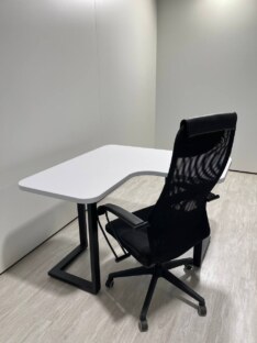 Стол письменный угловой дизайнерский лофт THETABLE RU 120х120 2.23/3.1