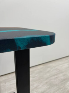 Стол письменный угловой дизайнерский лофт THETABLE RU 160х110 4.5/3.1 Стол письменный угловой дизайнерский лофт THETABLE RU 160х110 4.5/3.1