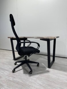 Стол компьютерный с вырезом дизайнерский лофт THETABLE RU 140х80 3.19/2.1