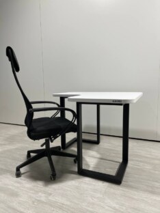 Стол письменный угловой дизайнерский лофт THETABLE RU 110х110 2.23/3.1 Стол письменный угловой дизайнерский лофт THETABLE RU 110х110 2.23/3.1