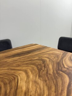 Стол кухонный обеденный квадратный дизайнерский лофт THETABLE 120х120 9.2/4.1