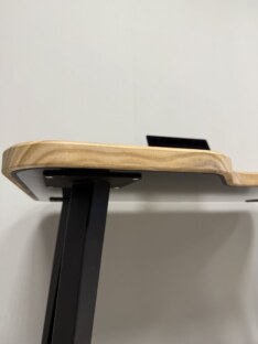 Стол компьютерный с вырезом 120х80 см Стол компьютерный с вырезом 120х80 см