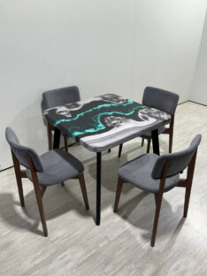 Стол кухонный обеденный квадратный дизайнерский лофт THETABLE RU 120х120 4.18/4.1