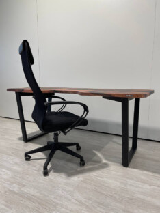 Стол письменный с вырезом дизайнерский лофт THETABLE RU 120х80 3.1/2.1 Стол письменный с вырезом дизайнерский лофт THETABLE RU 120х80 3.1/2.1