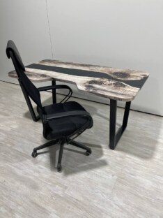 Стол письменный с вырезом дизайнерский лофт THETABLE RU 160х80 3.30/2.1 Стол письменный с вырезом дизайнерский лофт THETABLE RU 160х80 3.30/2.1