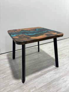 Стол кухонный обеденный квадратный дизайнерский лофт THETABLE RU 70х70 4.5/4.1