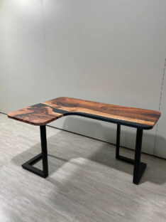 Стол письменный угловой дизайнерский лофт THETABLE RU 120х120 5.8/3.1 Стол письменный угловой дизайнерский лофт THETABLE RU 120х120 5.8/3.1