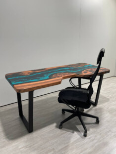 Стол письменный с вырезом дизайнерский лофт THETABLE RU 120х80 4.5/2.1 Стол письменный с вырезом дизайнерский лофт THETABLE RU 120х80 4.5/2.1