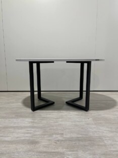 Стол кухонный обеденный овальный дизайнерский лофт THETABLE RU 140х80 2.21/3.1 Стол кухонный обеденный овальный дизайнерский лофт THETABLE RU 140х80 2.21/3.1