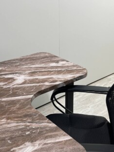 Стол компьютерный угловой дизайнерский лофт THETABLE RU 120х120 2.63/3.1 Стол компьютерный угловой дизайнерский лофт THETABLE RU 120х120 2.63/3.1