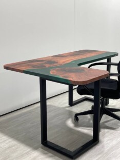 Стол компьютерный угловой дизайнерский лофт THETABLE RU 160х110 3.3/3.1 Стол компьютерный угловой дизайнерский лофт THETABLE RU 160х110 3.3/3.1