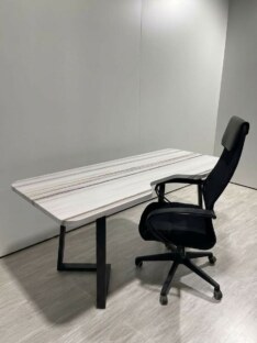 Стол компьютерный с вырезом дизайнерский лофт THETABLE RU 200х90 2.27/1.1 Стол компьютерный с вырезом дизайнерский лофт THETABLE RU 200х90 2.27/1.1