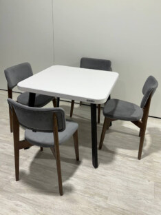 Стол кухонный обеденный квадратный дизайнерский лофт THETABLE RU 120х120 2.23/4.1