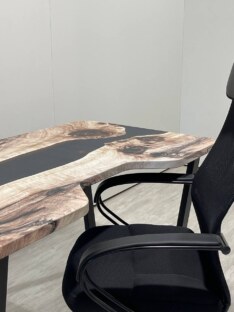 Стол компьютерный с вырезом дизайнерский лофт THETABLE RU 140х80 3.19/2.1