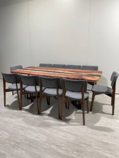 Стол кухонный обеденный прямоугольный дизайнерский лофт THETABLE RU 250х100 5.8/1.1 Стол кухонный обеденный прямоугольный дизайнерский лофт THETABLE RU 250х100 5.8/1.1