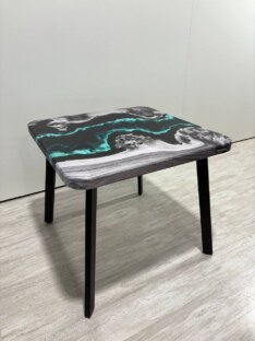 Стол кухонный обеденный квадратный дизайнерский лофт THETABLE RU 120х120 4.18/4.1