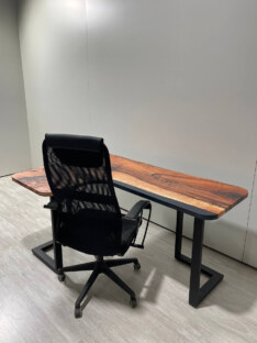 Стол письменный угловой дизайнерский лофт THETABLE RU 120х120 5.8/3.1 Стол письменный угловой дизайнерский лофт THETABLE RU 120х120 5.8/3.1