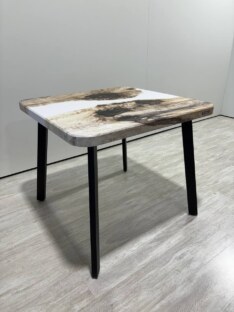 Стол кухонный обеденный квадратный дизайнерский лофт THETABLE RU 80х80 3.22/4.1 Стол кухонный обеденный квадратный дизайнерский лофт THETABLE RU 80х80 3.22/4.1