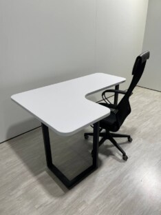 Стол письменный угловой дизайнерский лофт THETABLE RU 160х110 2.23/3.1